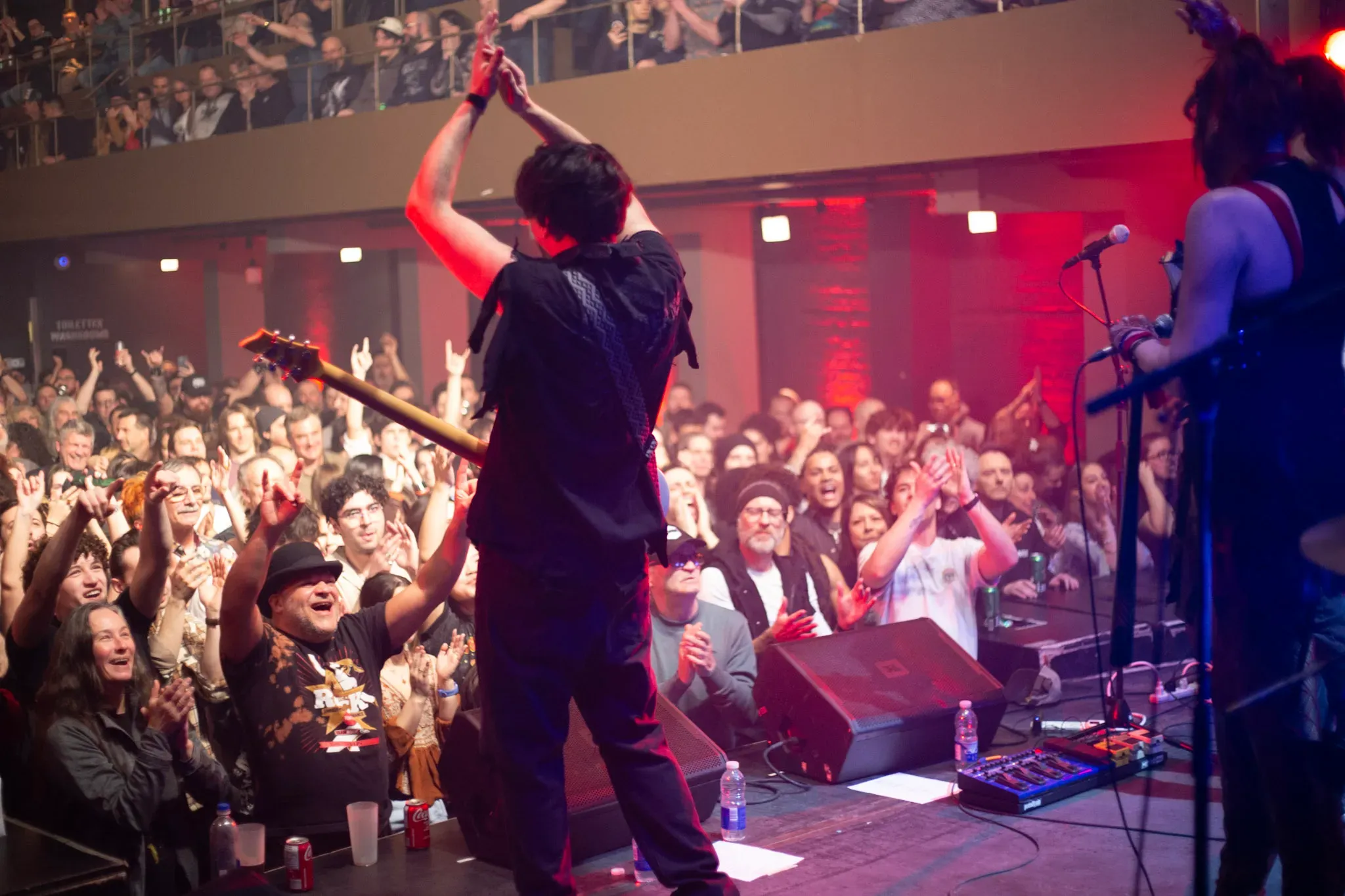 Louder Temper – ambiance de concert, Border Metal